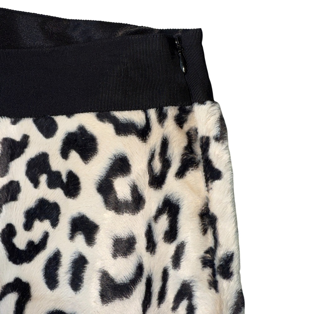 Milly of New York Faux Fur Leopard Print Mini Skirt Size 6 - Picture 3 of 5